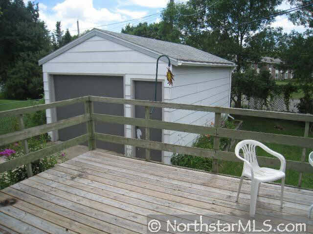 1976 42nd Street Northwest Rochester, MN 55901 - Photo 9 of 10