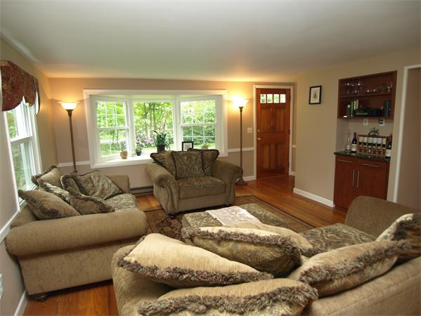 233 Wattaquadock Hill Road Bolton, MA 01740 - Photo 7 of 17 Gallery Image 7