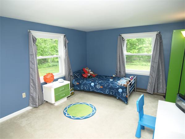 233 Wattaquadock Hill Road Bolton, MA 01740 - Photo 10 of 17 Gallery Image 10