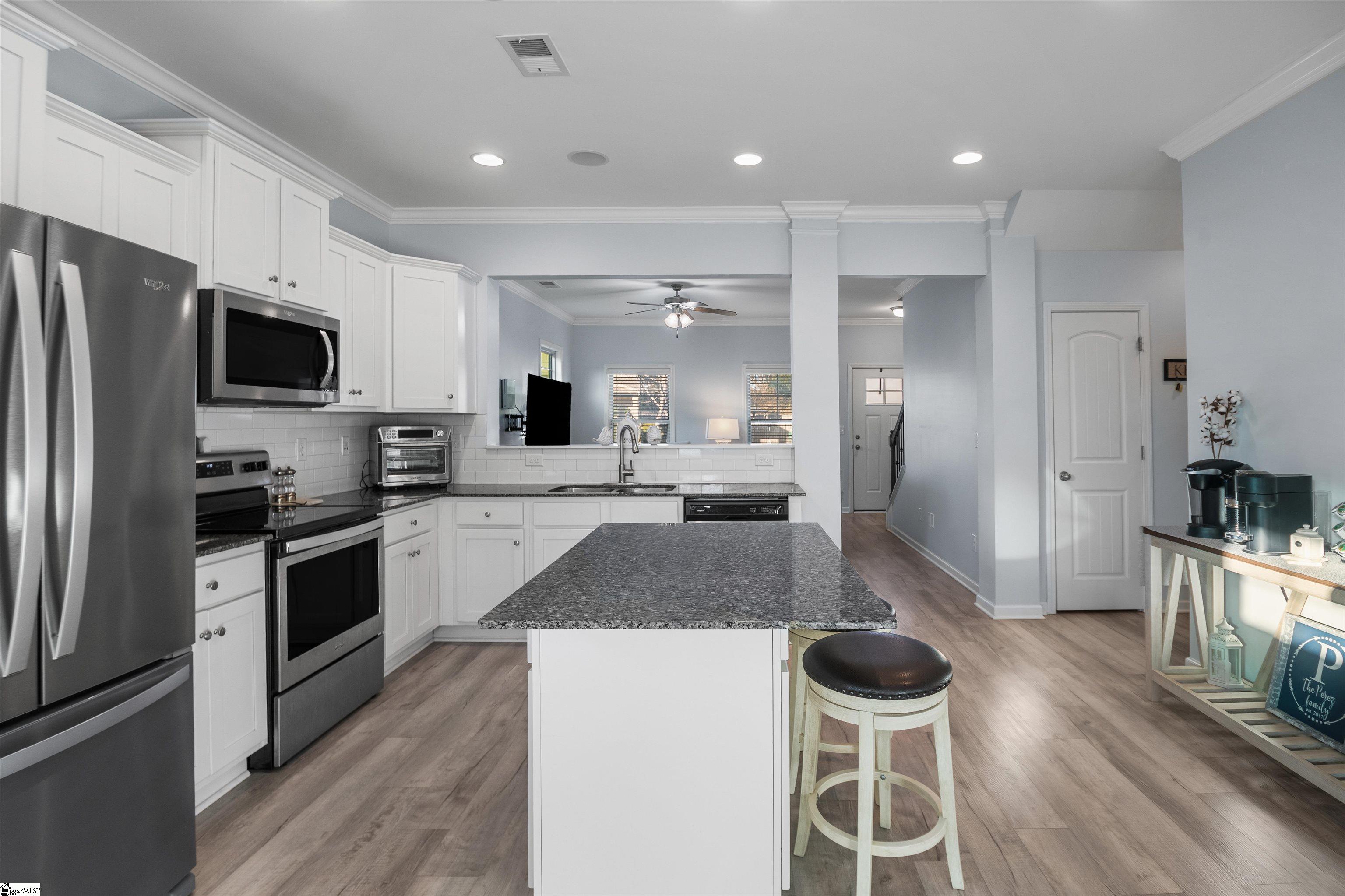716 Camberwell Road Simpsonville, SC 29680 - Photo 5 of 30 Gallery Image 5