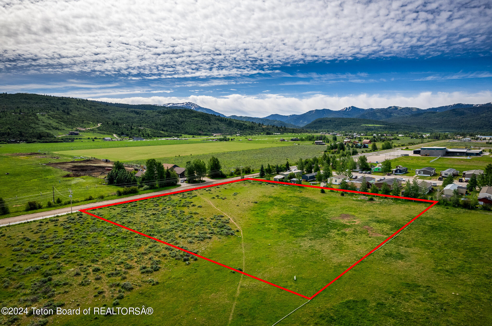 850 South 17 Victor, ID 83455 - Photo 2 of 10 image-9