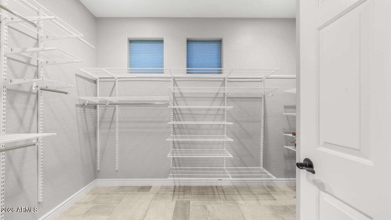 41902 North Crooked Stick Road Anthem, AZ 85086 - Photo 23 of 41 a view of walk in closet
