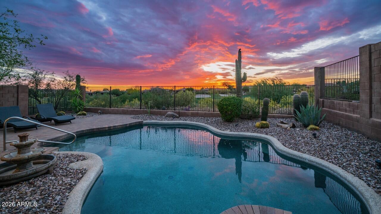 41902 North Crooked Stick Road Anthem, AZ 85086 - Photo 31 of 41 a view of a backyard with sitting area