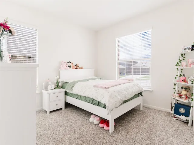 $2,000 | 608 Aqueduct Drive, Seagoville, TX 75159