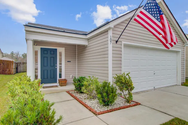 $315,000 | 107 Brittondale Road, Summerville, SC 29485