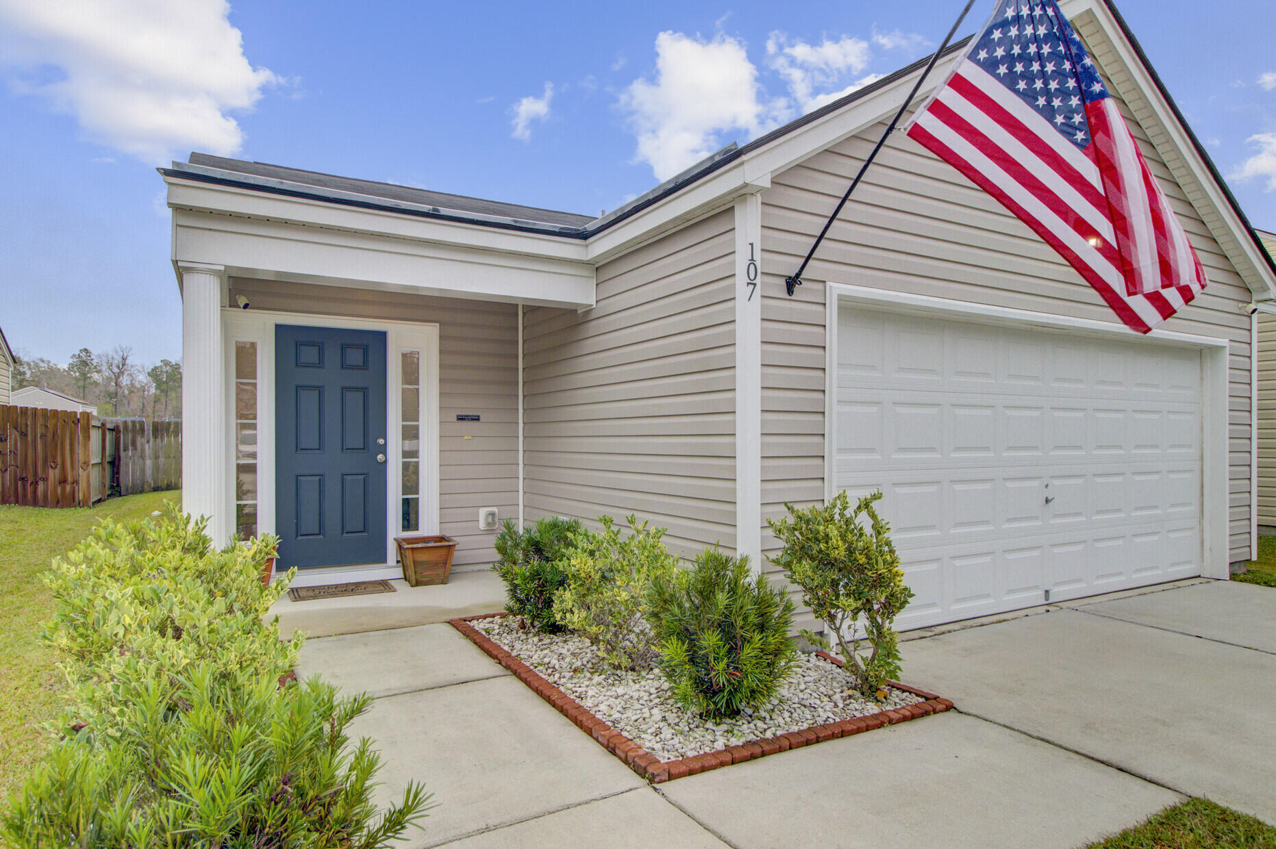 107 Brittondale Road Summerville, SC 29485 - Photo 2 of 28 05_5_mls