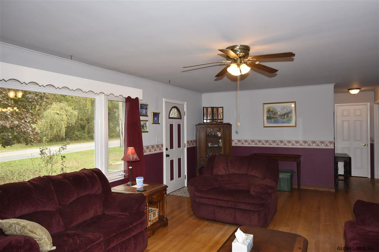 482 Church Road Albany, NY 12203 - Photo 12 of 36 Photo 12