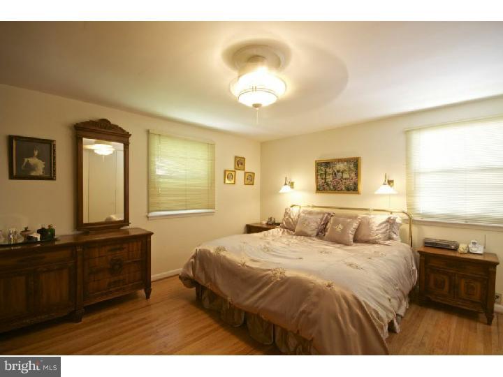 1736 Green Valley Road Havertown, PA 19083 - Photo 10 of 25 Bedroom - Main