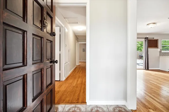 $2,100 | 2009 Sedgie Drive, Houston, TX 77080