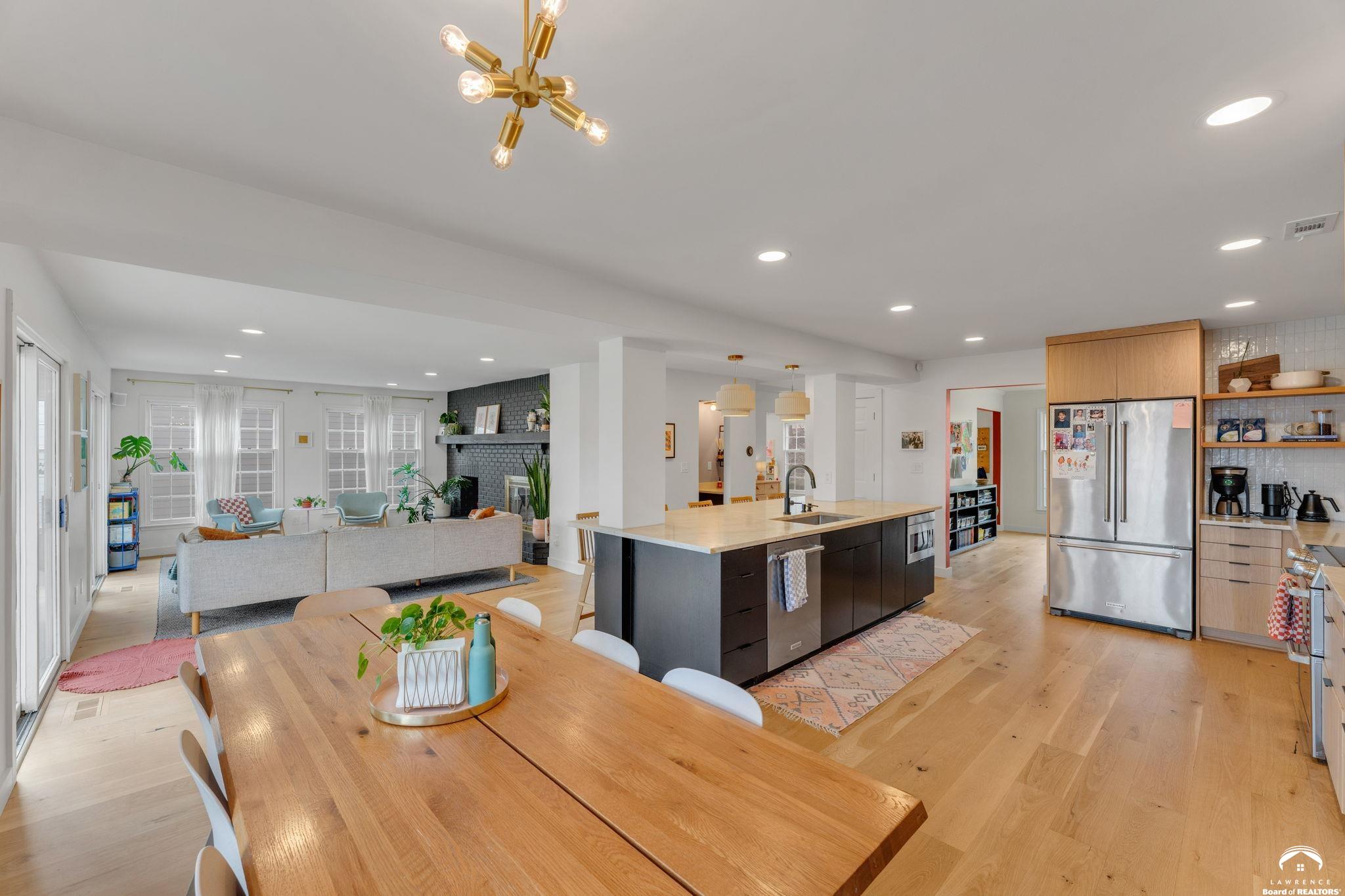 1304 Lawrence Avenue Lawrence, KS 66049 - Photo 19 of 62