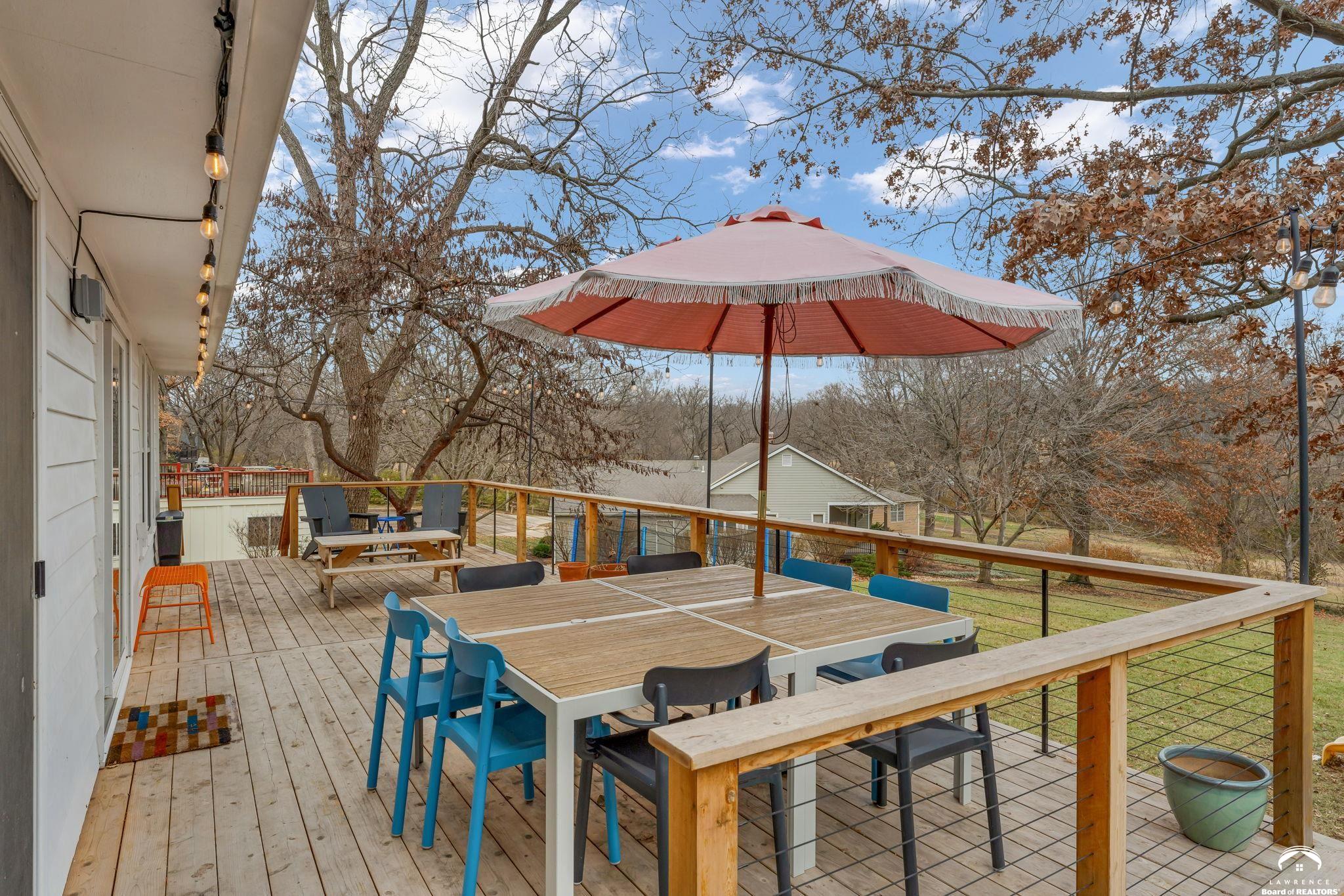 1304 Lawrence Avenue Lawrence, KS 66049 - Photo 4 of 62