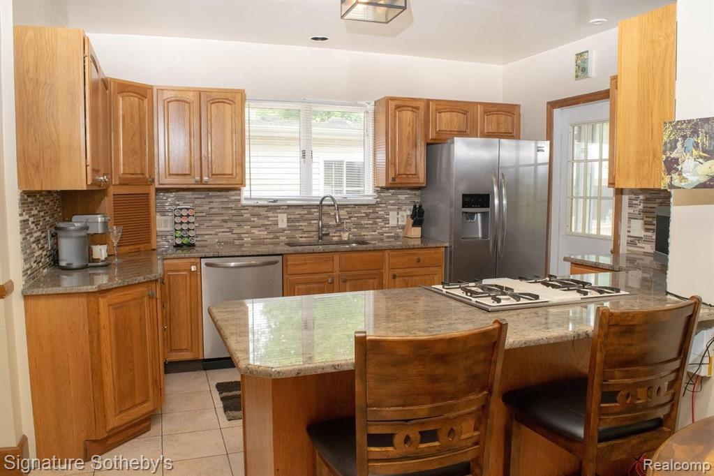 1318 Audubon Road Grosse Pointe Park, MI 48230 - Photo 9 of 35