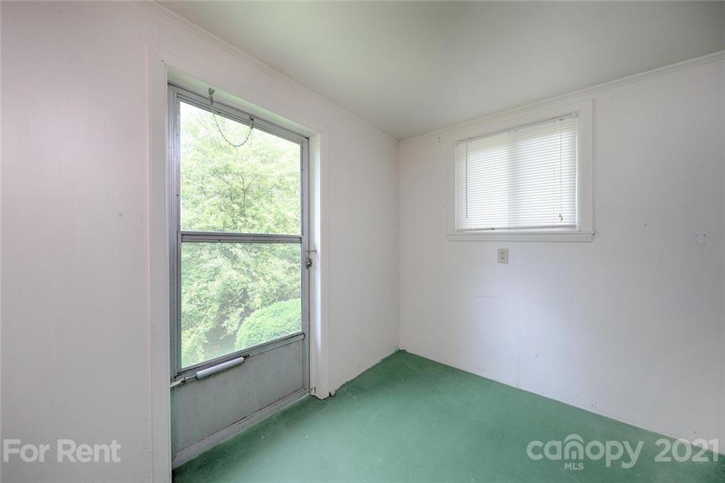 190 Turbyfill Road Mooresville, NC 28117 - Photo 24 of 28 a view of an empty room with a window