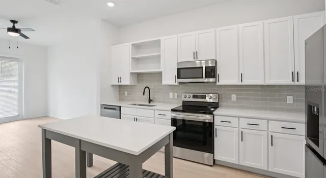 $2,520 | 6907 North Nebraska Avenue, Unit B1, Tampa, FL 33604