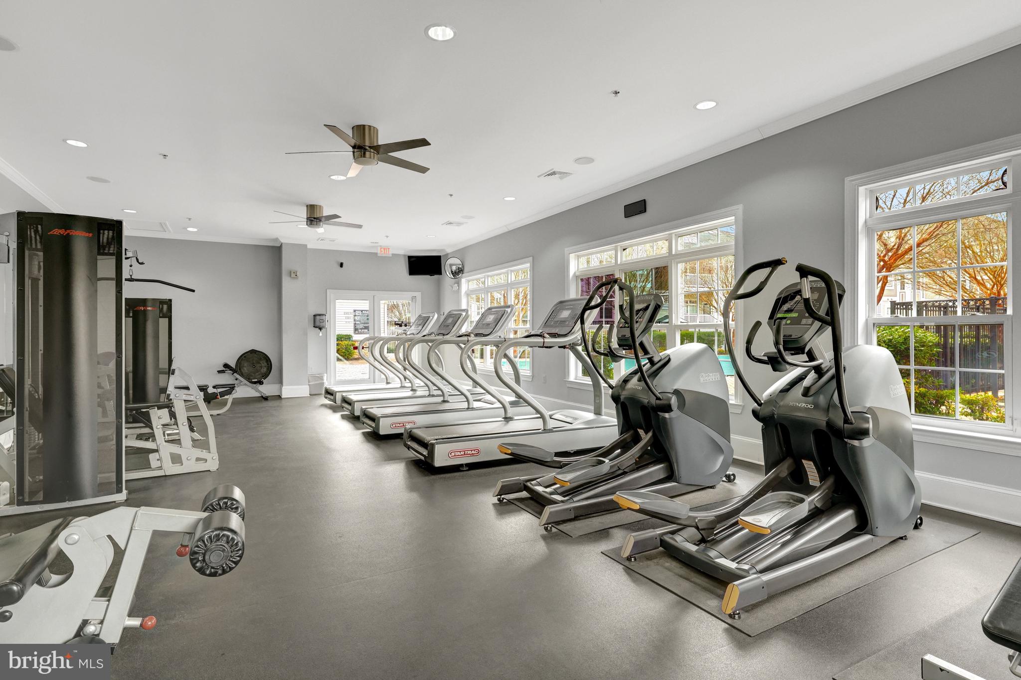 503 Sunset View Terrace Southeast, Unit 407 Leesburg, VA 20175 - Photo 31 of 35 a view of a room with gym equipment
