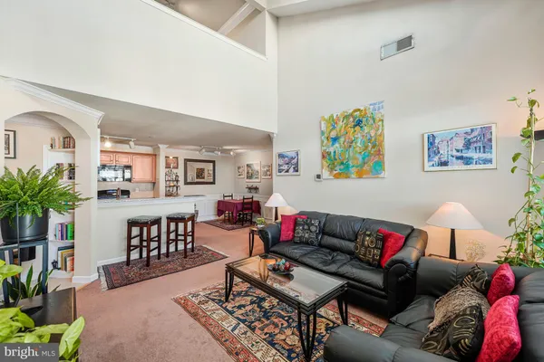 $360,000 | 503 Sunset View Terrace Southeast, Unit 407, Leesburg, VA 20175