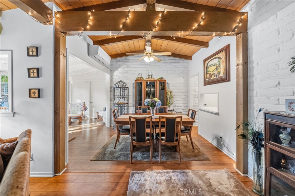 4706 Vía Tala Fallbrook, CA 92028 - Photo 14 of 73 Dining room