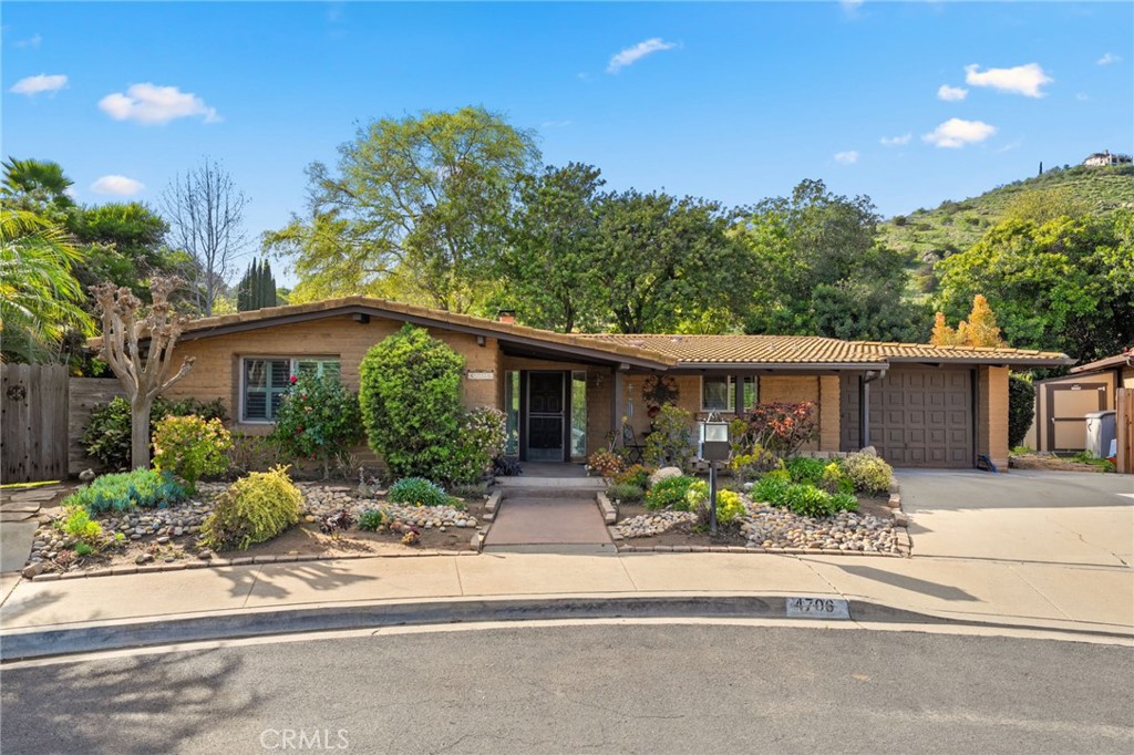 4706 Vía Tala Fallbrook, CA 92028 - Photo 5 of 73