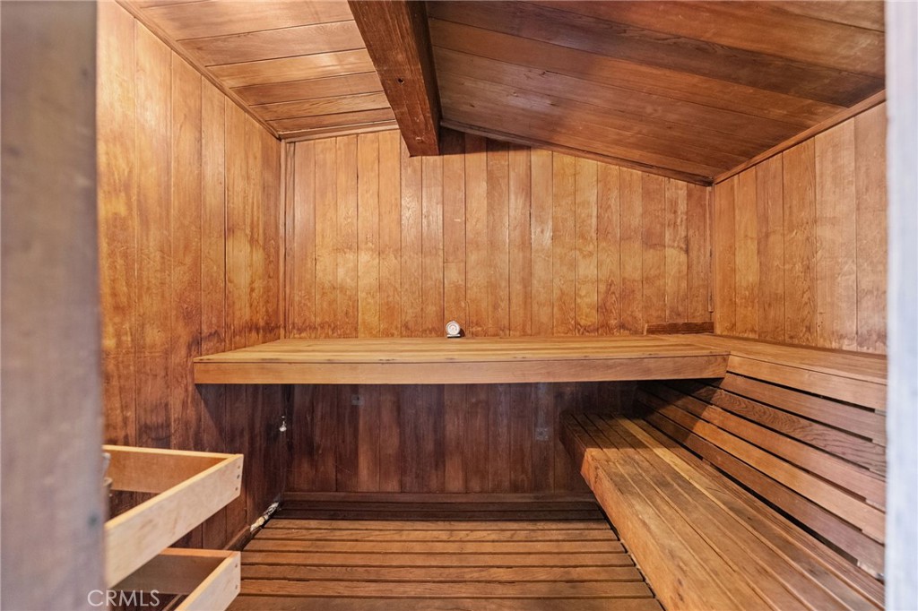 4706 Vía Tala Fallbrook, CA 92028 - Photo 60 of 73 Community Sauna