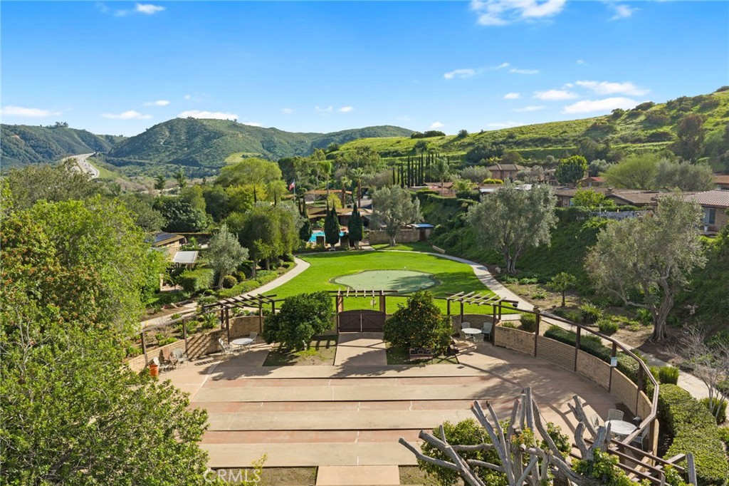 4706 Vía Tala Fallbrook, CA 92028 - Photo 72 of 73 Club house common area