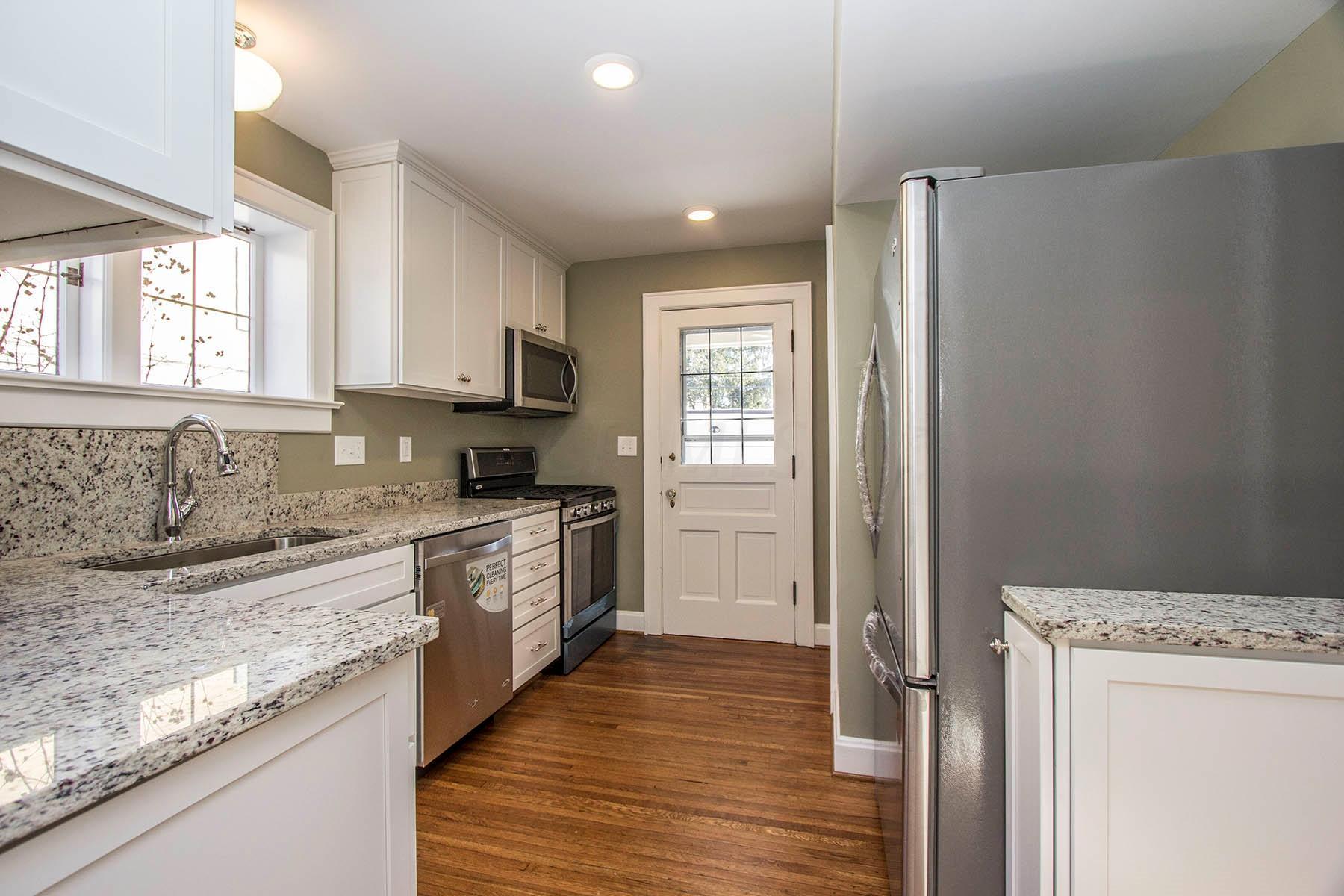 134 South Ardmore Road Columbus, OH 43209 - Photo 10 of 27