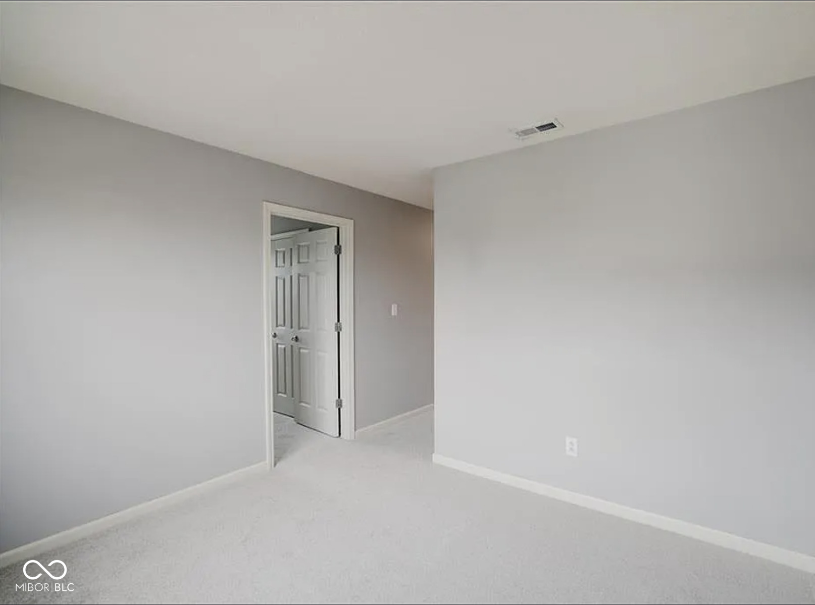 11475 Clay Court, Unit 100 Fishers, IN 46037 - Photo 24 of 31