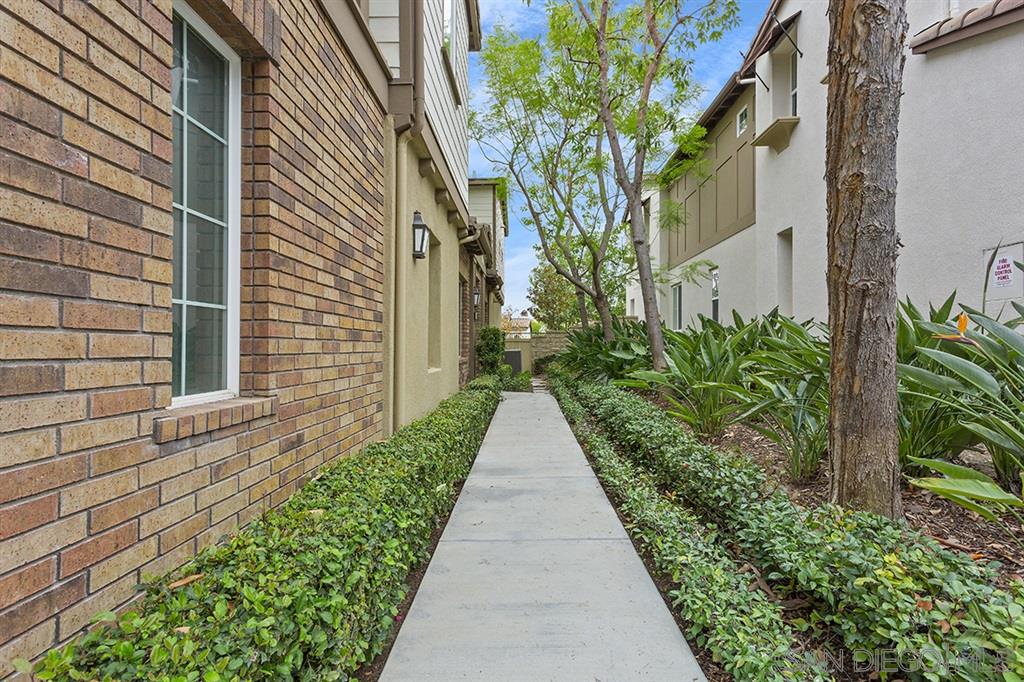 18940 Bold Ruler Way Yorba Linda, CA 92886 - Photo 2 of 24