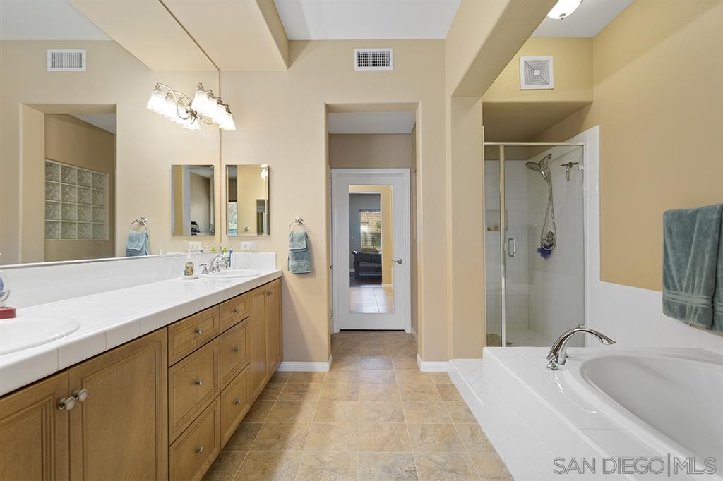 18940 Bold Ruler Way Yorba Linda, CA 92886 - Photo 12 of 24