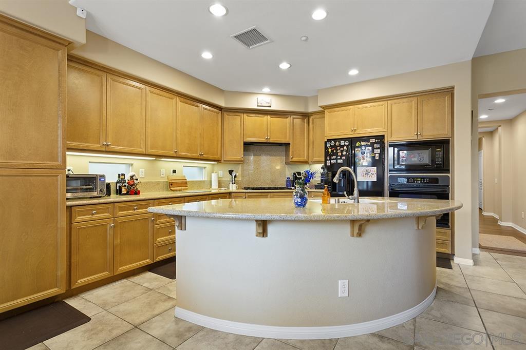 18940 Bold Ruler Way Yorba Linda, CA 92886 - Photo 9 of 24