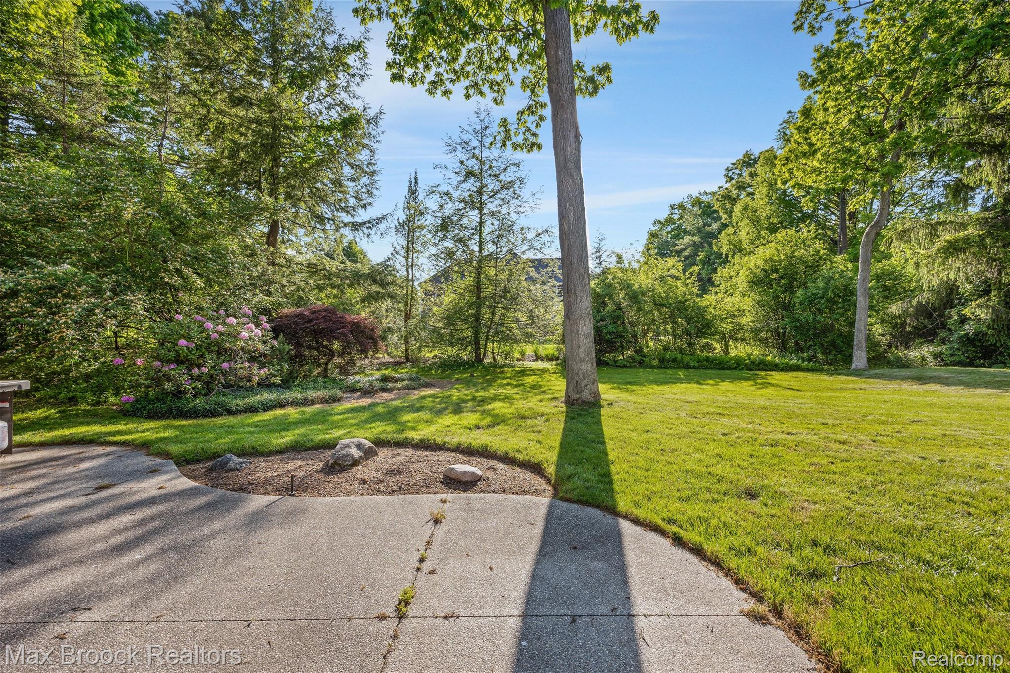 3797 South Darlington Road Bloomfield Hills, MI 48301 - Photo 58 of 63 Rear terrace