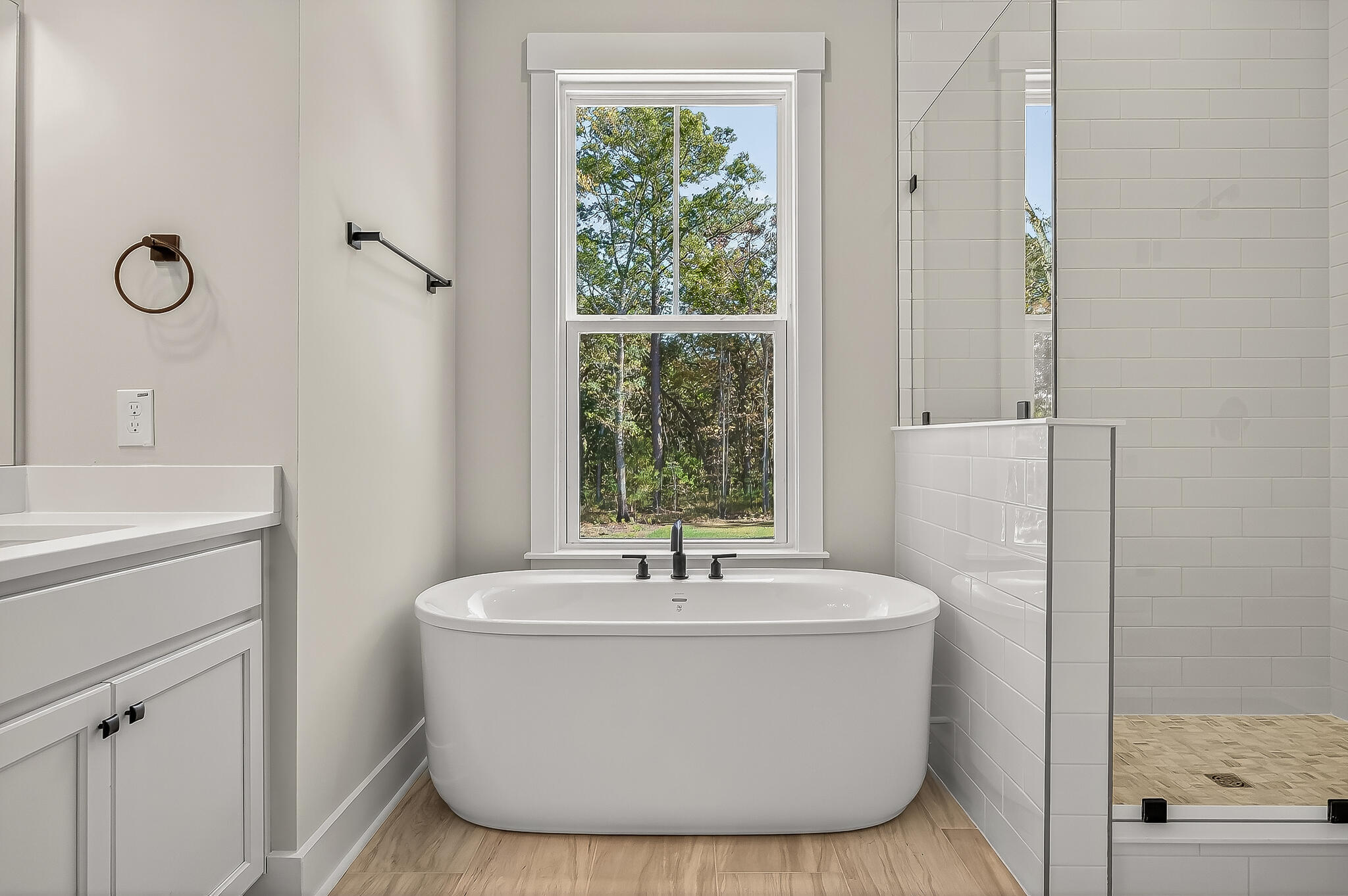 6518 Beagle Club Road Meggett, SC 29449 - Photo 23 of 35 Primary Bathroom