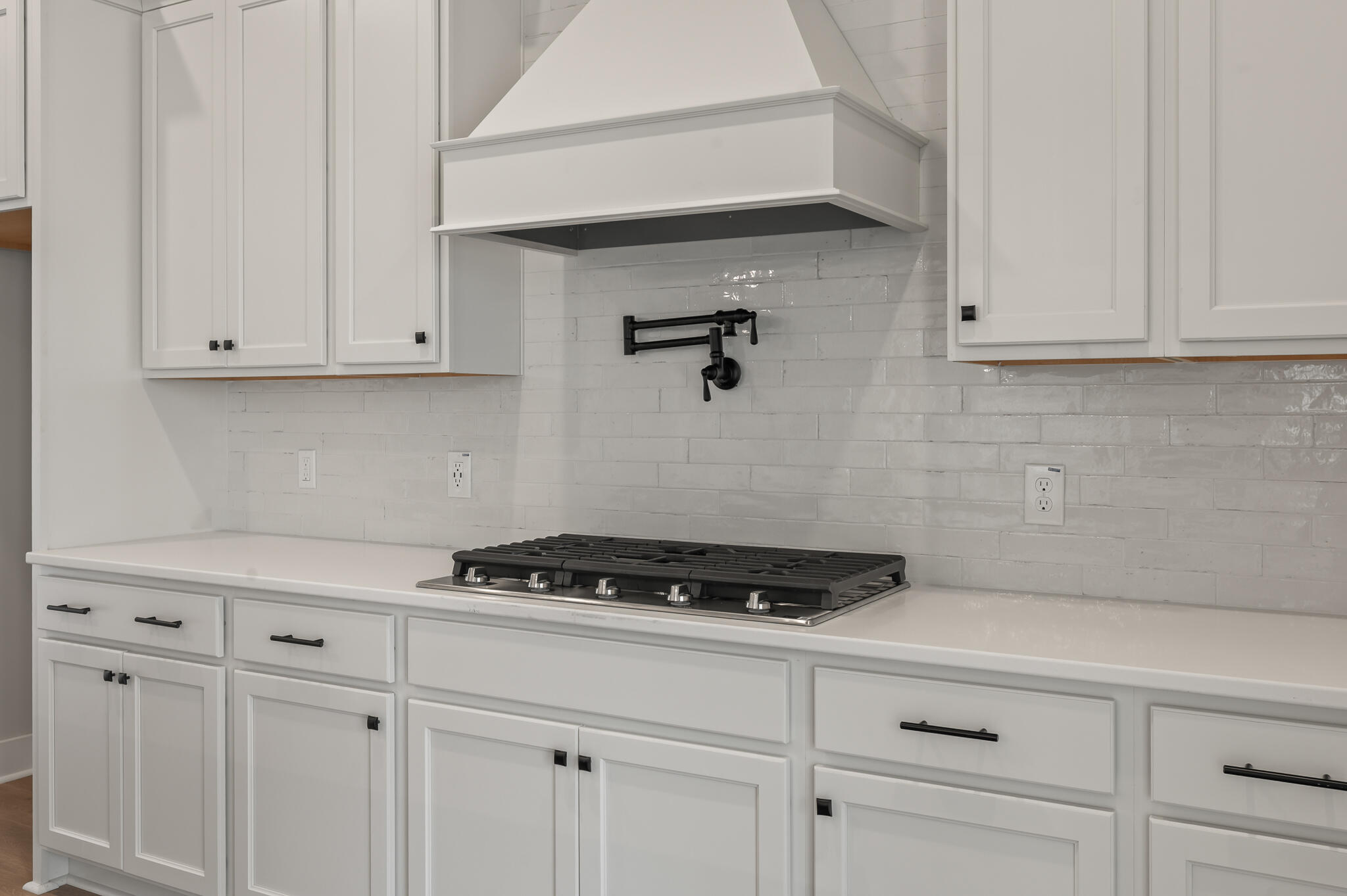 6518 Beagle Club Road Meggett, SC 29449 - Photo 8 of 35 Kitchen