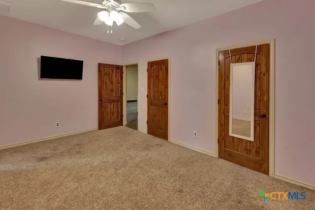 $525,000 | 402 Sunset Drive, Edna, TX 77957