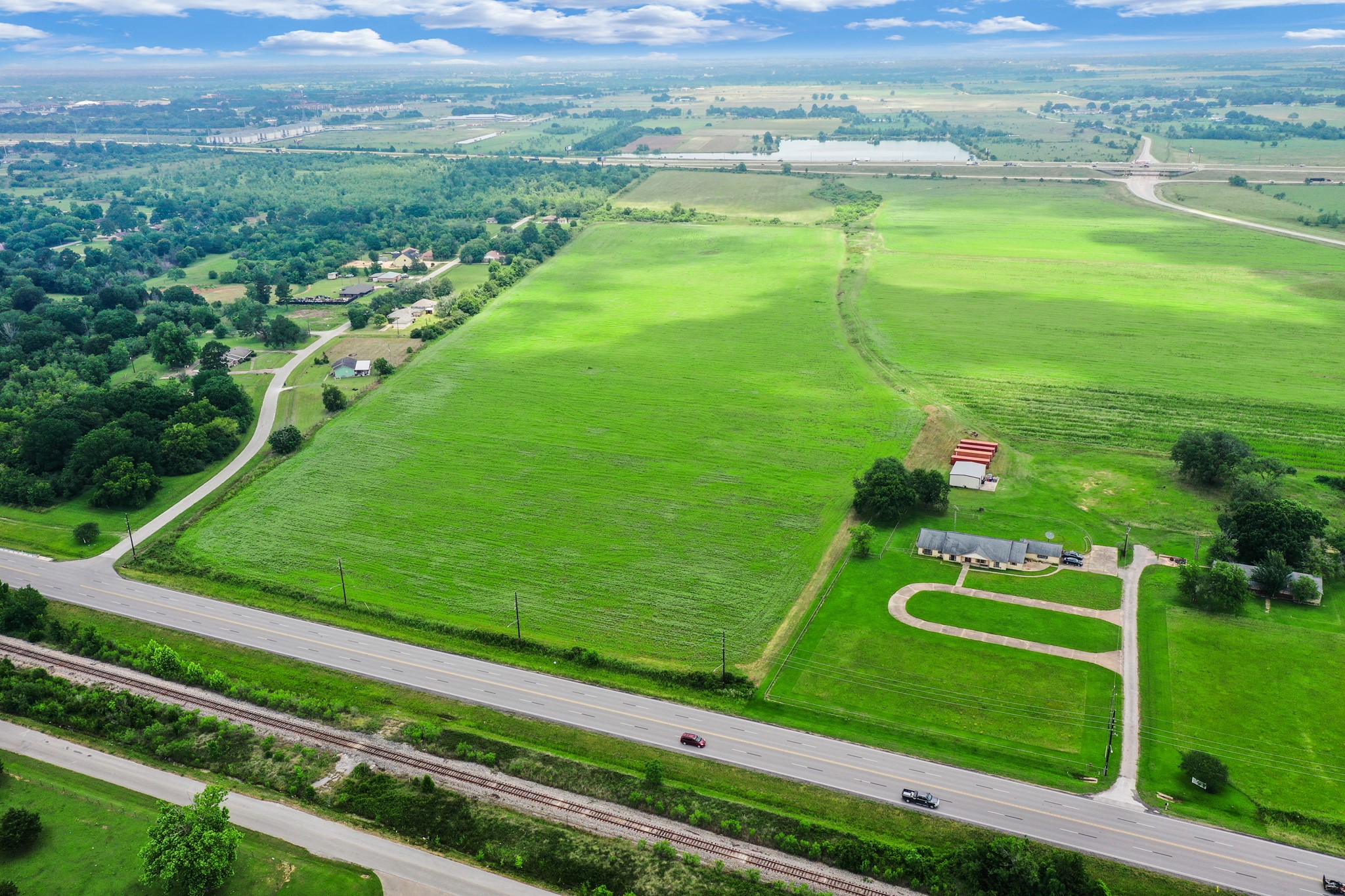 43306 Highway 290 Business Prairie View, TX 77484 - Photo 4 of 14 Property currently has 2 houses which can be razed.