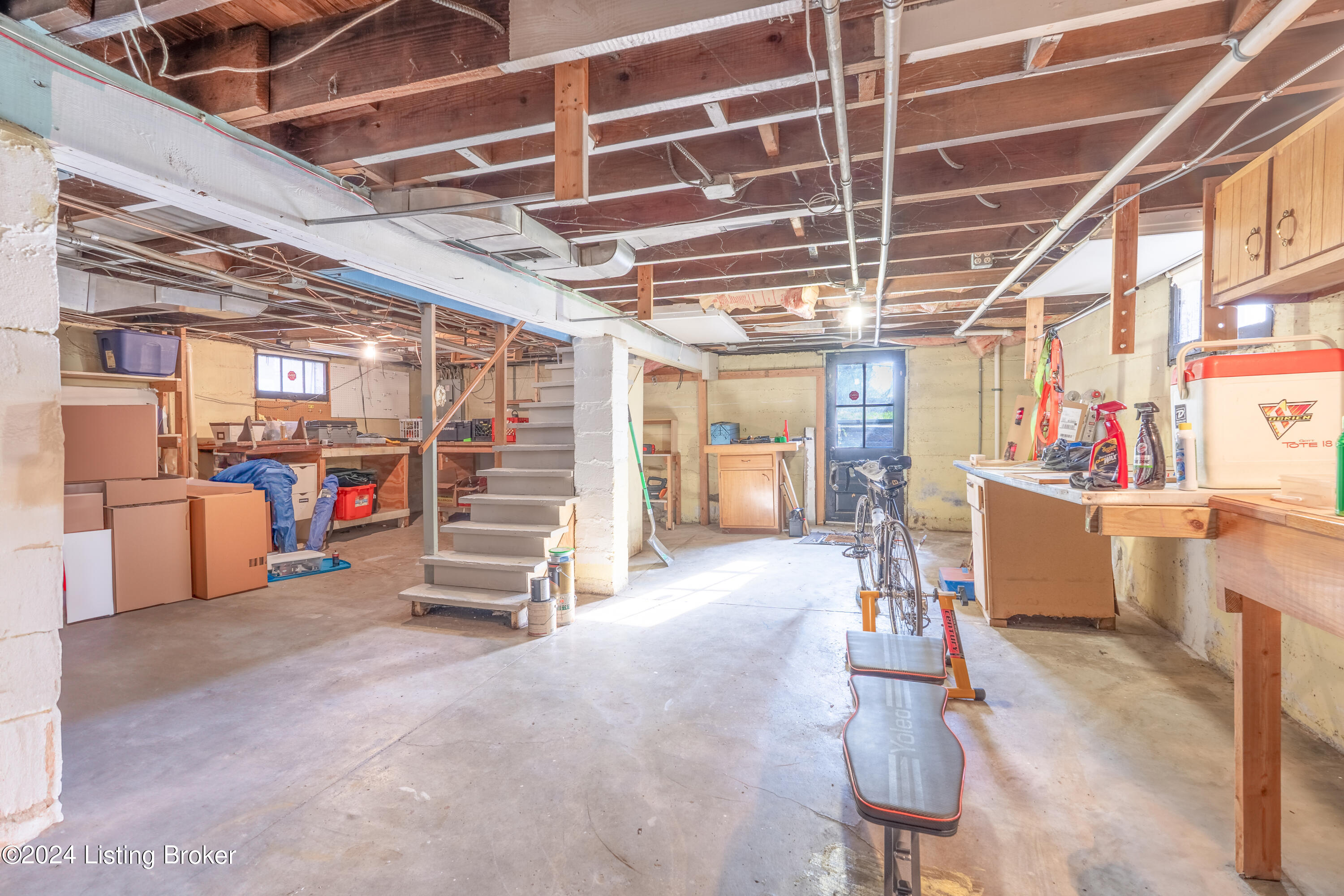 2431 Sherry Road Louisville, KY 40217 - Photo 23 of 28 24 - Basement