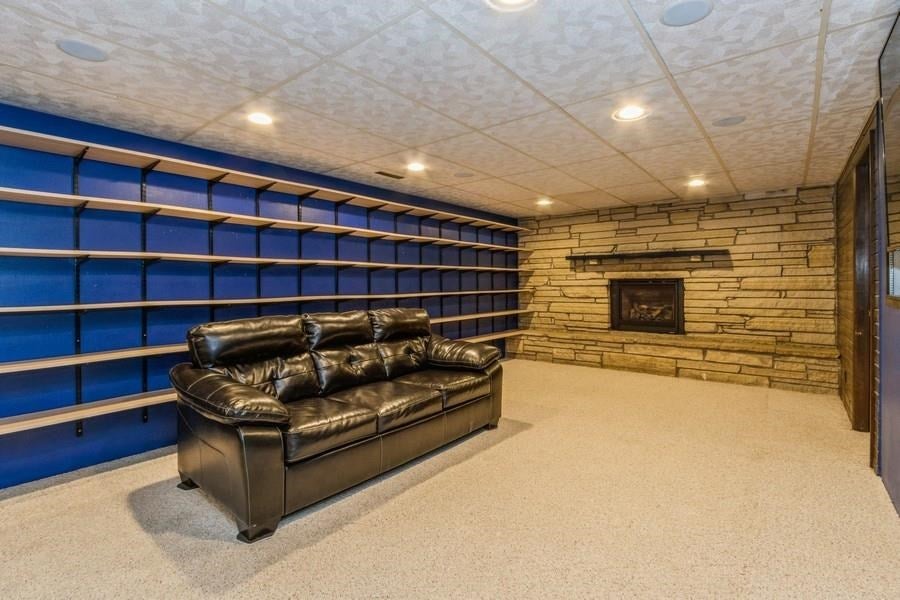 131 Country Club Road Williamsburg, IA 52361 - Photo 15 of 23 Gallery Image 15