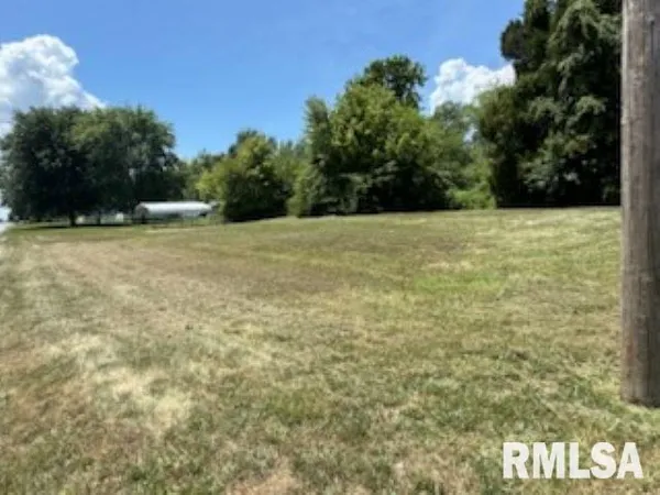 $18,900 | 0 North Il Highway, Bonnie, IL 62816