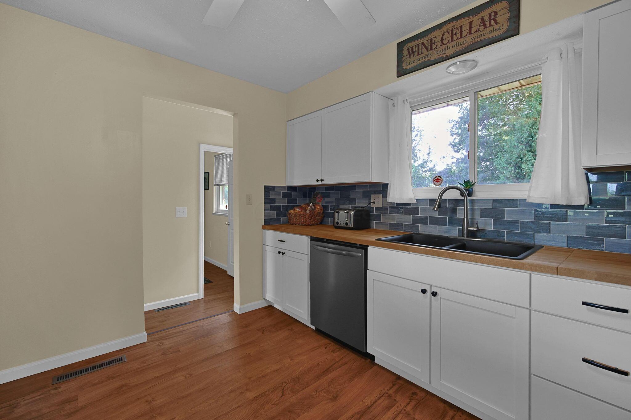 12250 Basil Road Northwest Baltimore, OH 43105 - Photo 11 of 68 10-web-or-mls-12250-basil-rd-nw