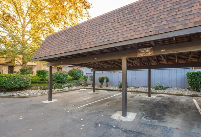 $322,000 | 6313 Port Gibson Court, Citrus Heights, CA 95621