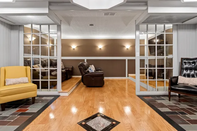 $1,995,000 | 238 Laudholm Farm Road, Wells, ME 04090