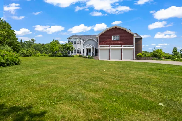 $1,995,000 | 238 Laudholm Farm Road, Wells, ME 04090
