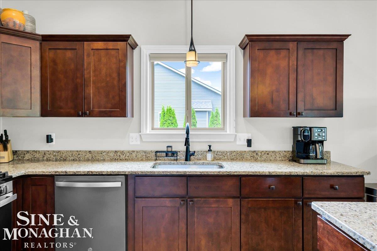 9445 Folkert Road Algonac, MI 48001 - Photo 14 of 35