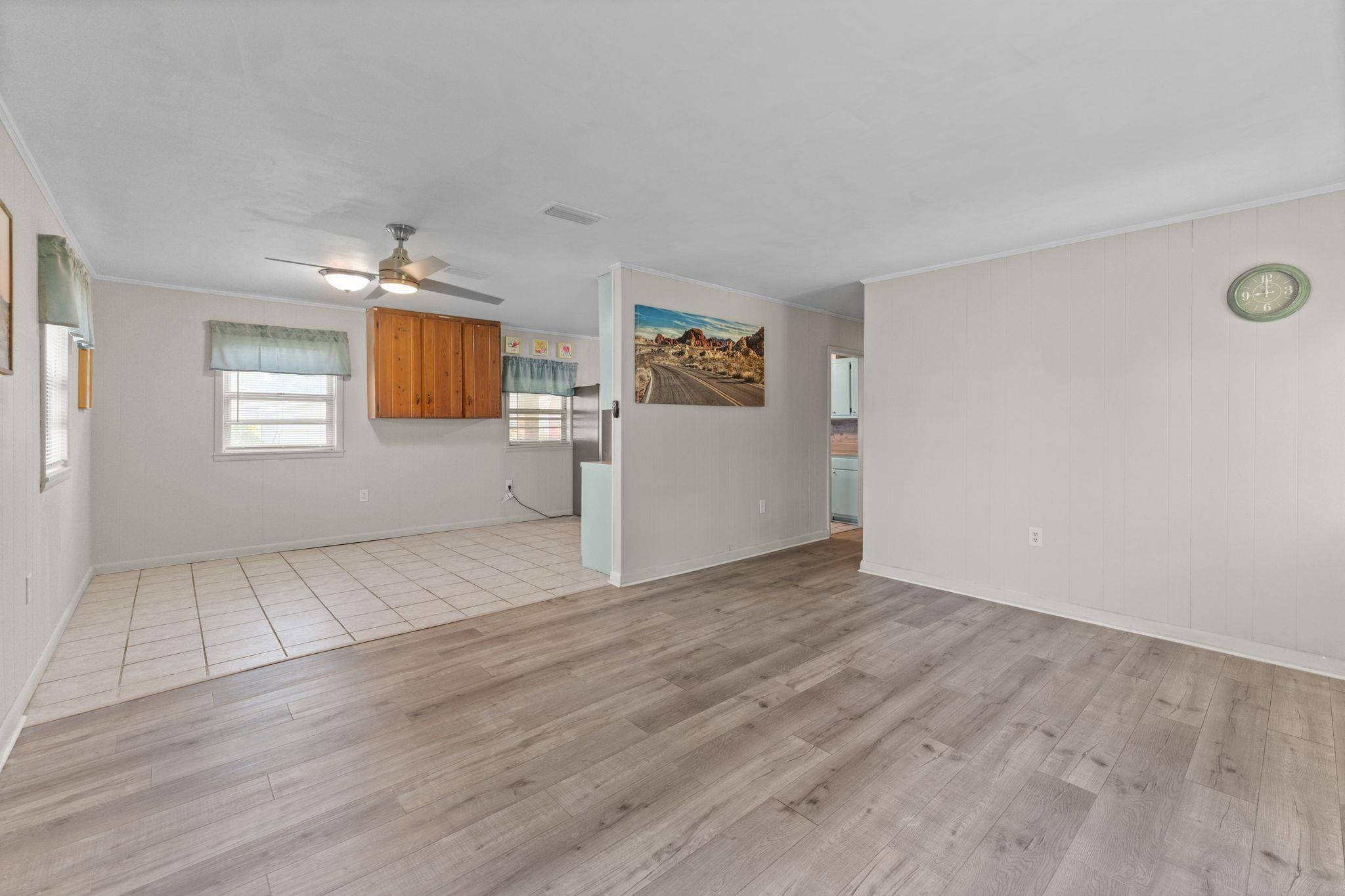306 West Banyan Street Bay Minette, AL 36507 - Photo 10 of 34 Living Room