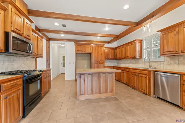 $304,900 | 30460 Trace Lane, Walker, LA 70785