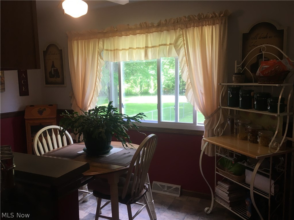 3140 Weilacher Road Southwest Warren, OH 44481 - Photo 12 of 31