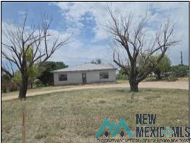 81 West Leman Road Lovington, NM 88260 - Photo 1 of 12