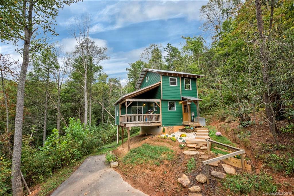 1109 Bee Tree Road Swannanoa, NC 28778 - Photo 3 of 18 Gallery Image 3