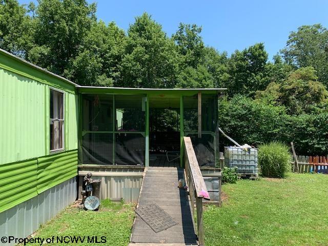 3069 Runnion Ridge Duck, WV 25063 - Photo 4 of 29 Gallery Image 4
