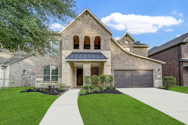 $464,900 | 5007 Sawmill Terrace Lane, Spring, TX 77389