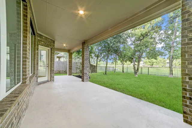 $464,900 | 5007 Sawmill Terrace Lane, Spring, TX 77389